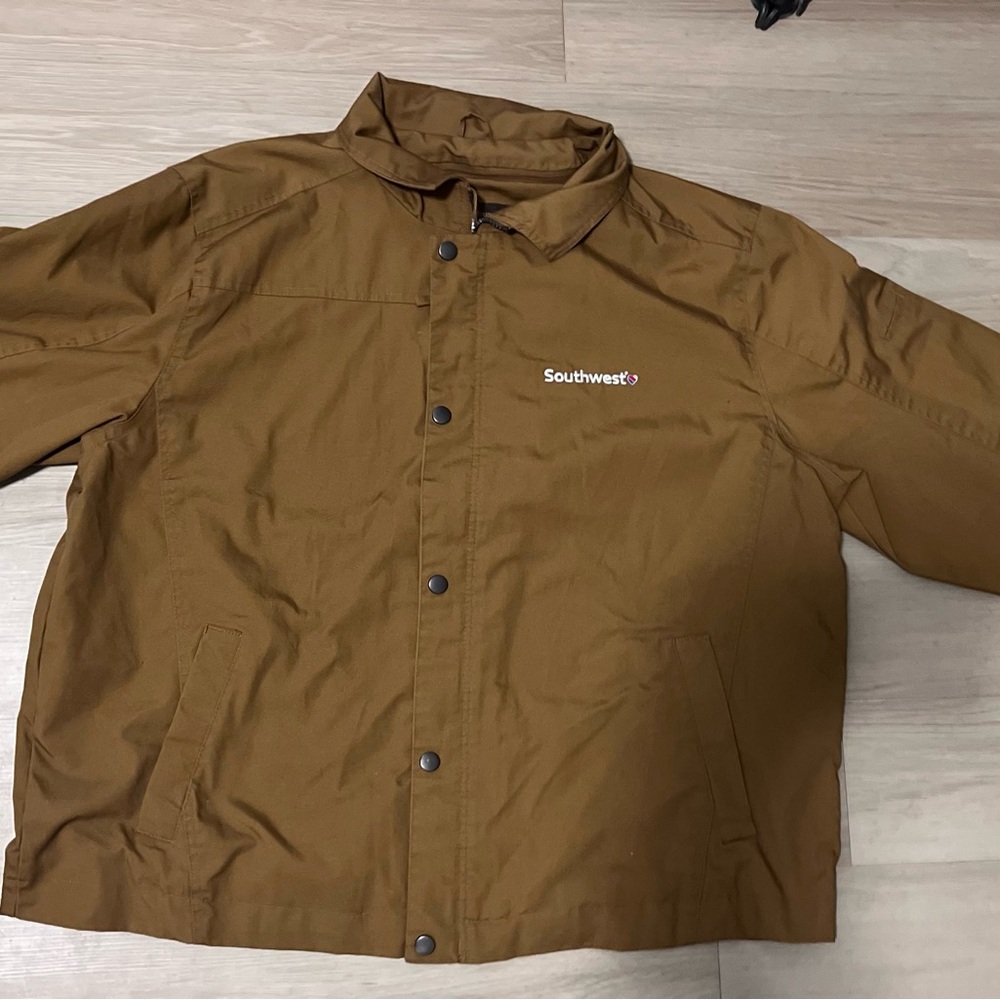 Southwest Men's Tan Windbreaker Jacket